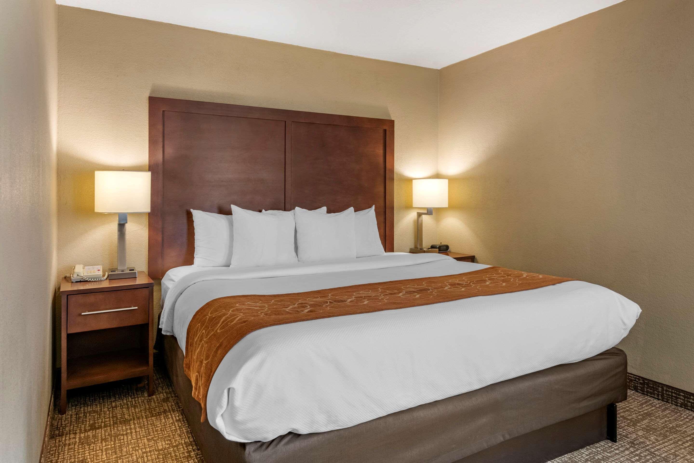 Comfort Suites Baymeadows Near Butler Blvd Τζάκσονβιλ Εξωτερικό φωτογραφία