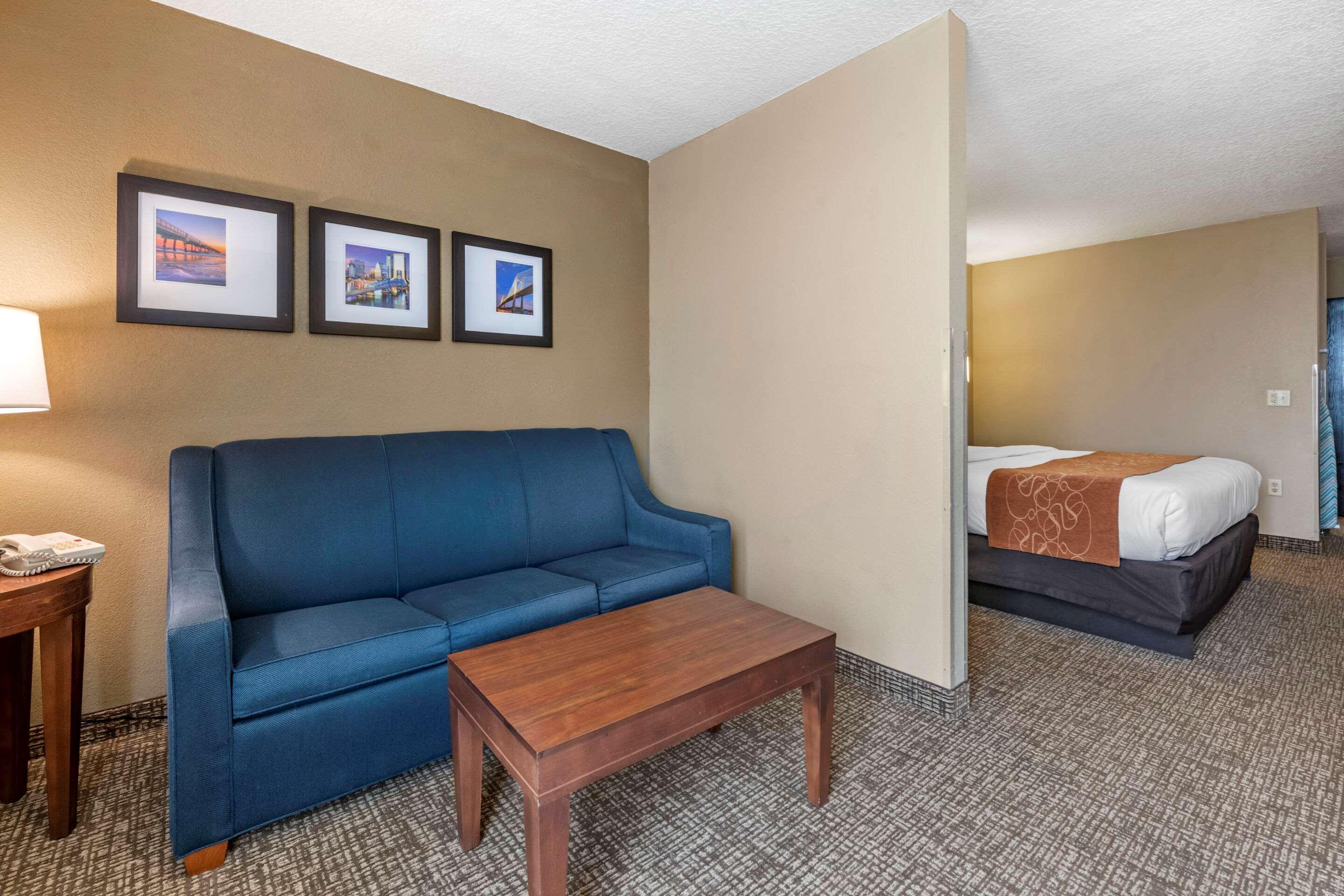 Comfort Suites Baymeadows Near Butler Blvd Τζάκσονβιλ Εξωτερικό φωτογραφία
