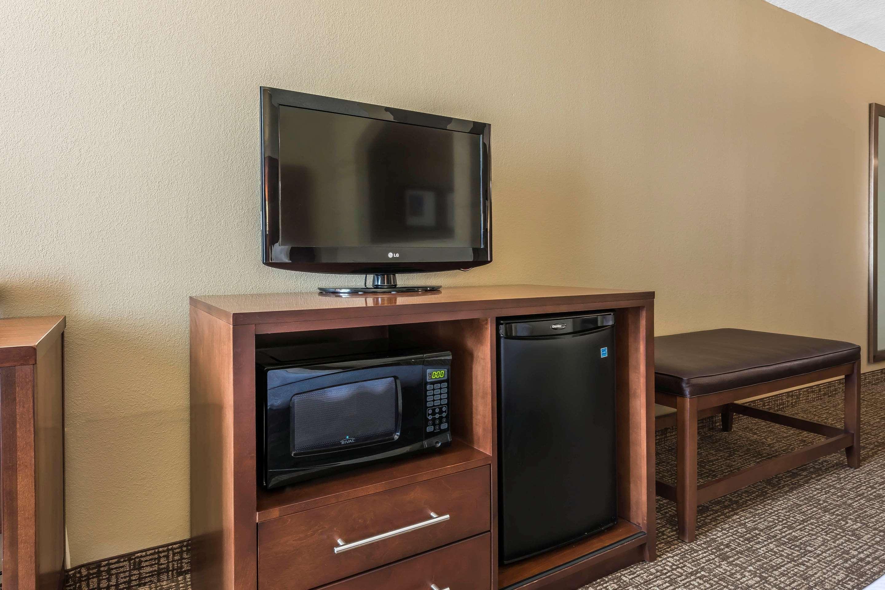 Comfort Suites Baymeadows Near Butler Blvd Τζάκσονβιλ Εξωτερικό φωτογραφία