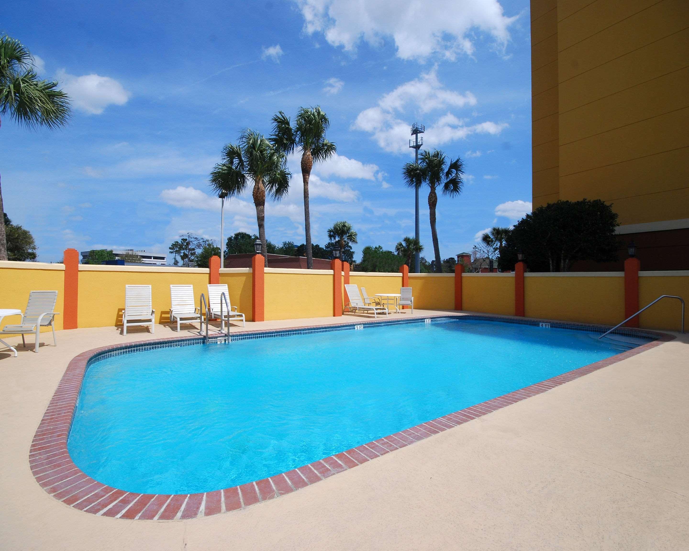 Comfort Suites Baymeadows Near Butler Blvd Τζάκσονβιλ Εξωτερικό φωτογραφία
