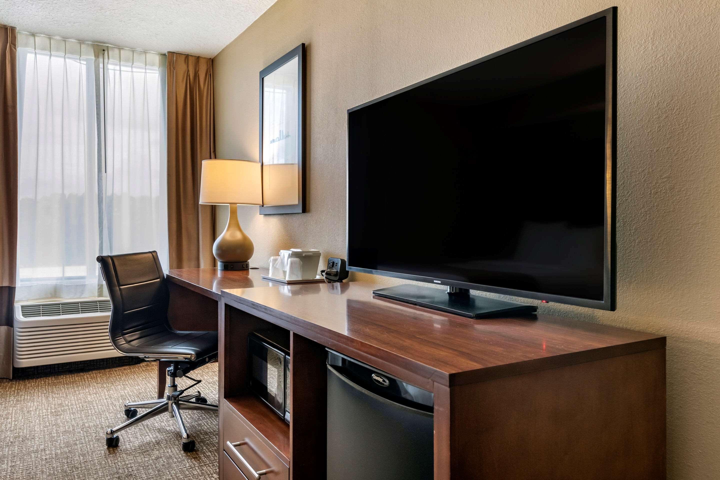 Comfort Suites Baymeadows Near Butler Blvd Τζάκσονβιλ Εξωτερικό φωτογραφία