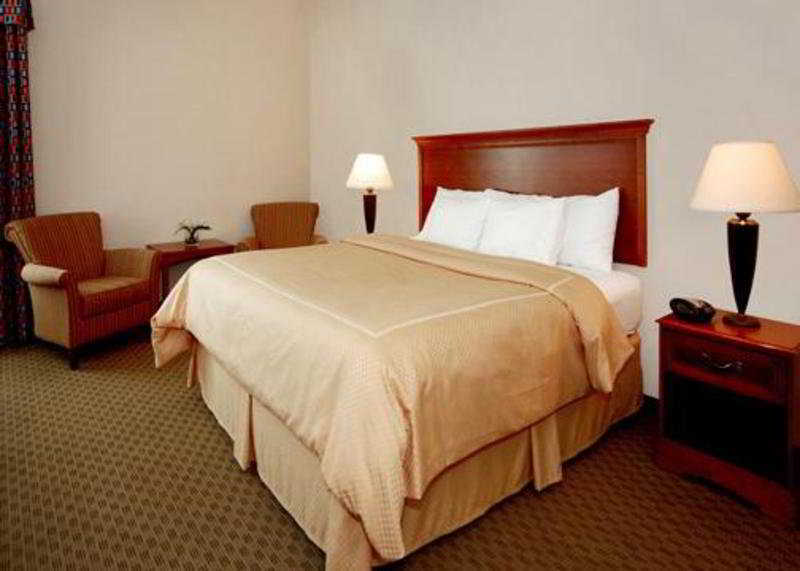 Comfort Suites Baymeadows Near Butler Blvd Τζάκσονβιλ Εξωτερικό φωτογραφία