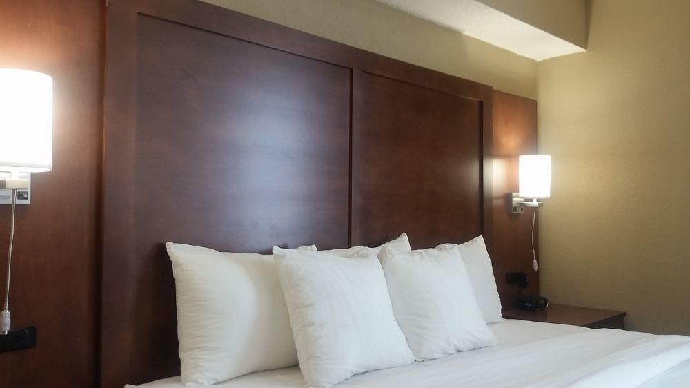 Comfort Suites Baymeadows Near Butler Blvd Τζάκσονβιλ Εξωτερικό φωτογραφία